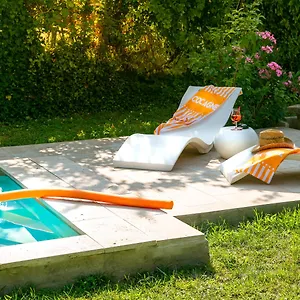 Jolie Loc-saisonniere - La Petite Cocagne Villa